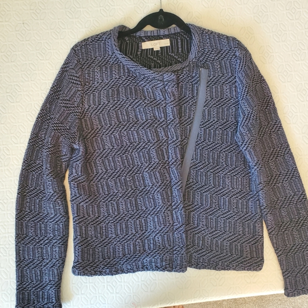 Gorgeous Loft Moto Style Zippered Sweater